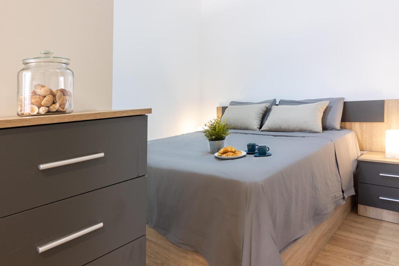Malagueta Freshapartments Malaga Ngoại thất bức ảnh