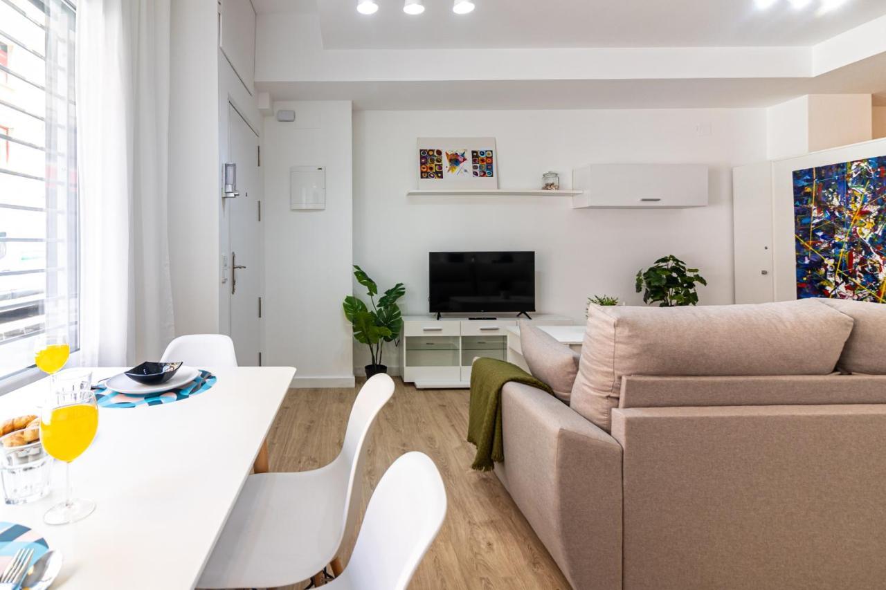 Malagueta Freshapartments Malaga Ngoại thất bức ảnh
